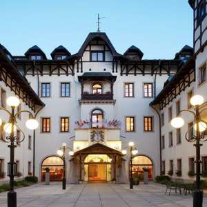 Marienbad, Tschechien: 4 Nächte - 4*Schlosshotel Chateau Monty Spa inkl. Halbpension, Privat-Sauna, Massagen, Moorbad etc. / gratis Storno
