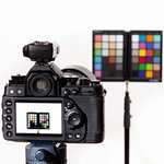 Datacolor SpyderCheckr: Farbkarte zur Kamerakalibrierung - Profi-Version mit 48 Farbfeldern sowie vollformatige Graukarte auf der Rückseite
