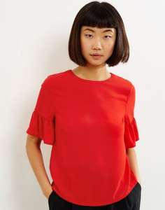 Gratis Versand bei New Look - nur heute! z.B. rotes Damenshirt für 9€ statt 25,99€