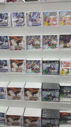 (Lokal) MM Bielefeld Nintendo 3DS: Pokemon Ultrasonne/ Ultramond, Mario & Luigi Superstar Saga