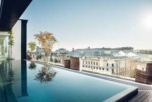 2 Pers. Flug + Hotel Wien&Frühstück, 5* Luxus im August:  30% auf den Normalpreis sparen - nur bis Sonntag buchbar