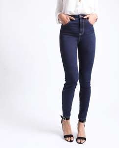 50% Rabatt auf die 2. Jeans (gilt auch für Shorts) - online & offline