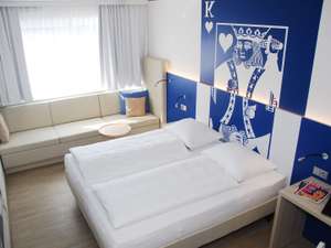 2 Personen IBB Blue Hotel Paderborn Juli-September (z.B. S04 2. Liga Auswärtsspiel am 12.09. )