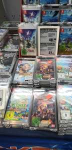 [ Lokal Berlin, Saturn Boulevard - Steglitz ] Nintendo Switch Zelda Hyrule Warriors Zeit der Verheerung, Minecraft Dungeon Hero Edition