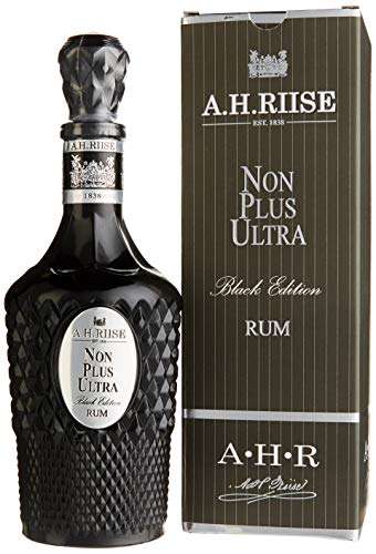 A.H. Riise Non Plus Ultra Black Edition in Geschenkverpackung Dark - bisheriger Bestpreis (personalisiert)