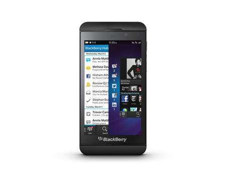 Blackberry Z10 (schwarz) Demoware: absolut neuwertiger Zustand
