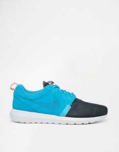 [Asos] Nike Roshe Run in vielen Größen in hellblau/grau für 69,99€