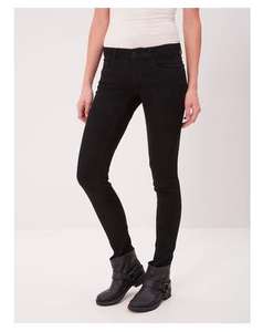 [Vero Moda] 30% Rabatt auf alle Jeans für Damen, zB. für 24,46€ (+3,95€) statt 42€