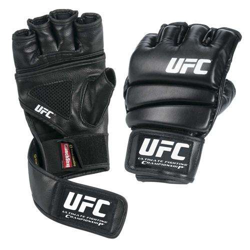 UFC - Trainingshandschuh (Black) für €13,49 [@Play.com]