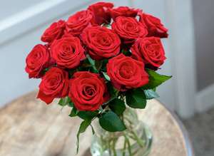 11 rote Rosen zum Valentinstag morgen für 8,95€ bei [Bloompost]