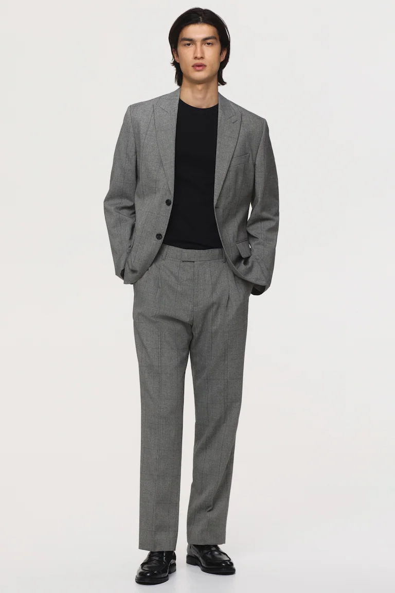 H&M Anzughose in Regular Fit für 17,99 € (statt 49,99 €), -64%