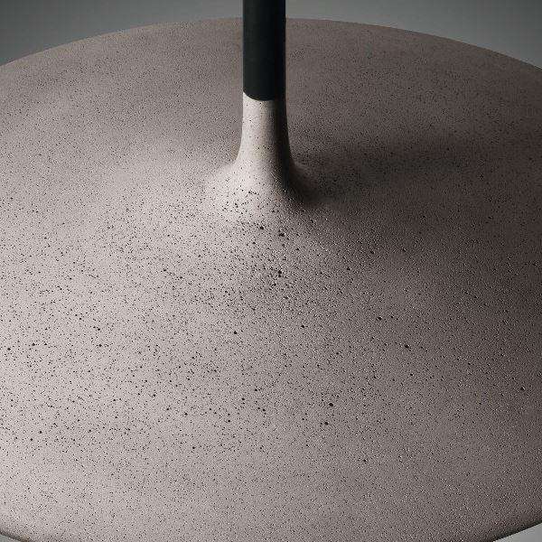 Foscarini Aplomb groß, grau oder weiß, Pendelleuchten aus Zement, Design: Paolo Lucidi & Luca Pevere