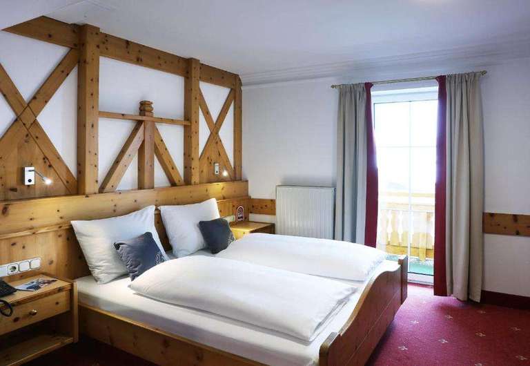 Pinzgau, Österreich: 4*JUFA Alpenhotel Saalbach | Halbpension Plus, Sauna & Joker Card ab 153,10€ für 2 Personen | bis Oktober