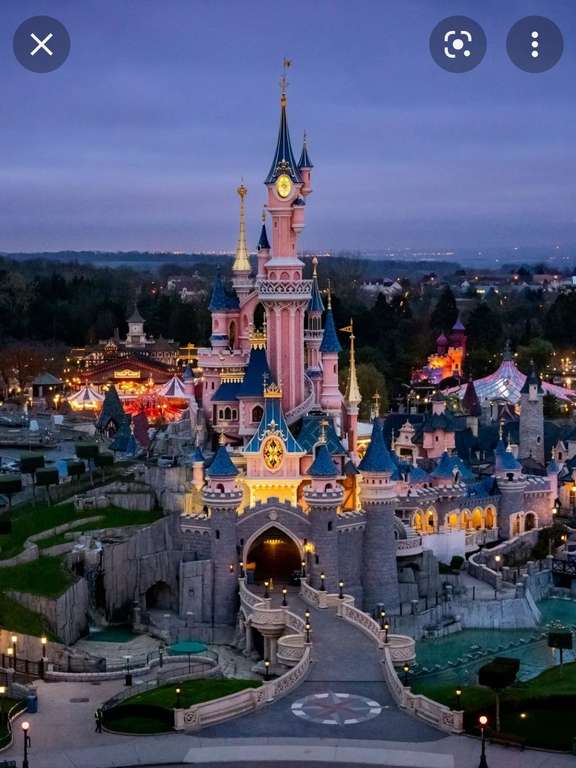 Disneyland Paris ** Magic Over Disney ** 2 Nächte + 2 Tage Eintritt für Disneyland Paris & Walt Disney Studios