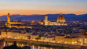 Italien: Hin und Rückflug von Hamburg nach Florenz ab 66€ (Okt-Nov)