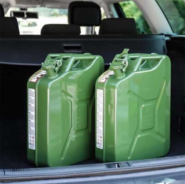 20L Kraftstoffkanister aus Metall in grün inkl. Ausgießstutzen mit UN-Zulassung