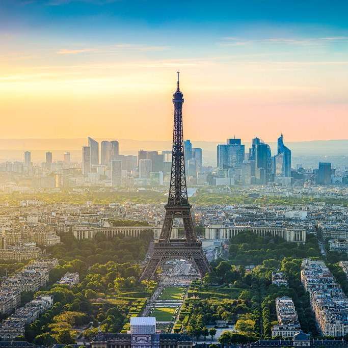 Paris (Frankreich): Hin- und Rückflug von verschiedenen deutschen Städten ab 60€ mit Vueling Airlines