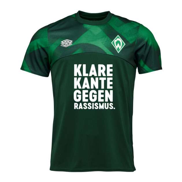 "Inklusion" und "Klare Kante gegen Rassismus"-Flock gratis in der Werder Fan-Welt!