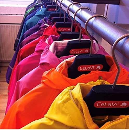 CeLaVi Basic Regenset Gr. 5J für 25,95€ oder Celavi Regenhose in Gr. 120 für 16,73€
