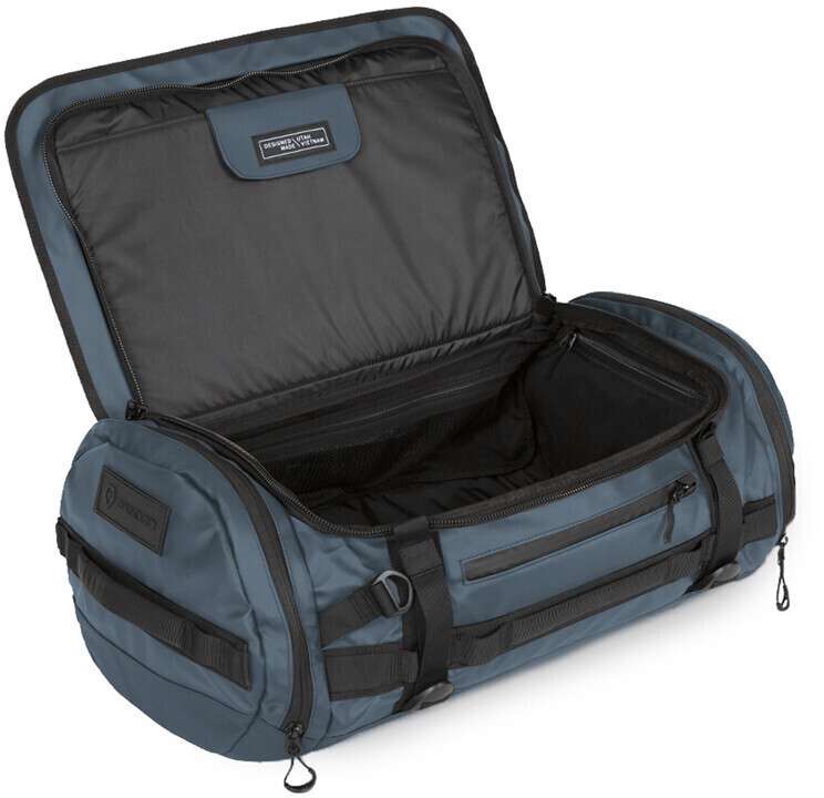 WANDRD HEXAD Carryall 60L Duffel Backpack in blau oder grün