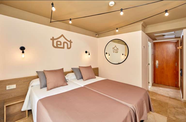 1 Woche Urlaub in Mallorca (April) im 3 Sterne Hotel inkl. Flug & Frühstück (+ kostenlose Hotelstornierung) für 249,45€ pP (498,90 € Gesamt)