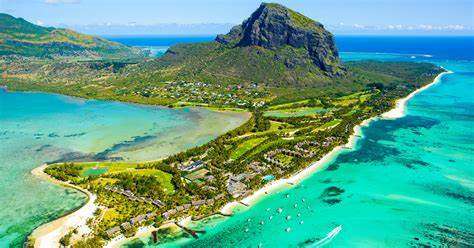 Direktflüge: Mauritius inkl. Rückflug ab 428€ (Condor, Discover Airlines) (April)