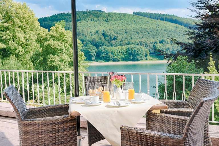 Sauerland am Hennesee: 2 Nächte | 4*S Welcome Hotel Meschede inkl. Fühstück & Abendessen ab 238€ für 2 Personen