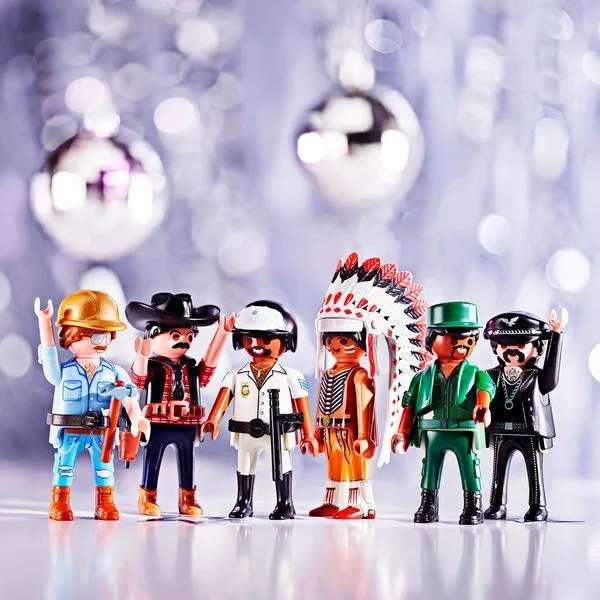 Playmobil Village People, 6er Figuren-Set für 16,99 Euro exklusiv nur bei der Thalia Bücher GmbH [Thalia KultClub]