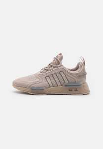(Lokal) Adidas Outlet Store Ahrensfelde - Adidas NMD V3 taupe/simple brown/core black