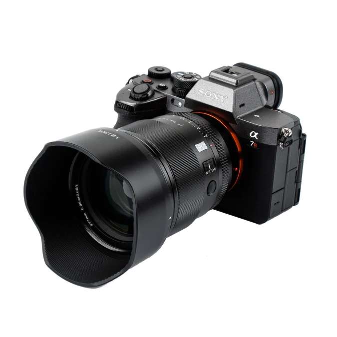 Viltrox APS-C Objektiv AF 75mm F/1.2 Pro mit Sony E-Mount