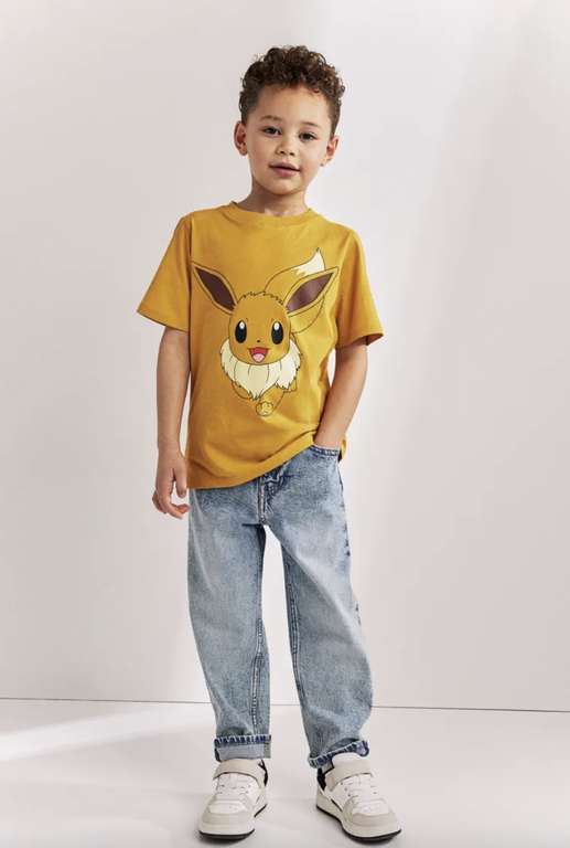 Pokémon Artikel für Kinder bei H&M | z.B. 4er Pack T-Shirts mit Pokémon Print + 5er Pack Pokémon Unterhosen für 40 € VSK-frei