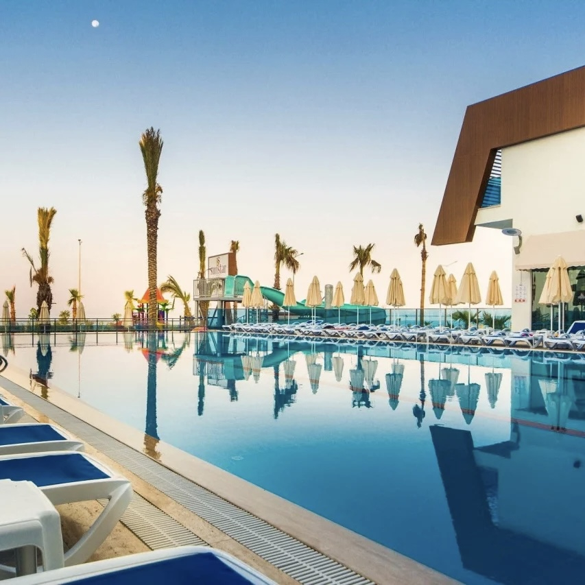 Türkei (Alanya): 7 Nächte im 5-Sterne All-Inclusive Resort inkl. Flug mit Gepäck ab 369€ p.P. | Okt