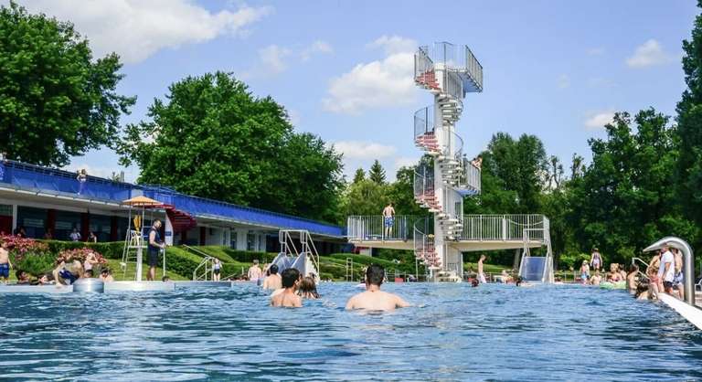 [lokal] kostenfreier Eintritt in Wiesbadener Freibäder U18 - Sommerferien