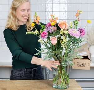 Blume2000: Blumenbox Carlotta für 10€ inkl. Versand (Bestandskunden/Neukunden)