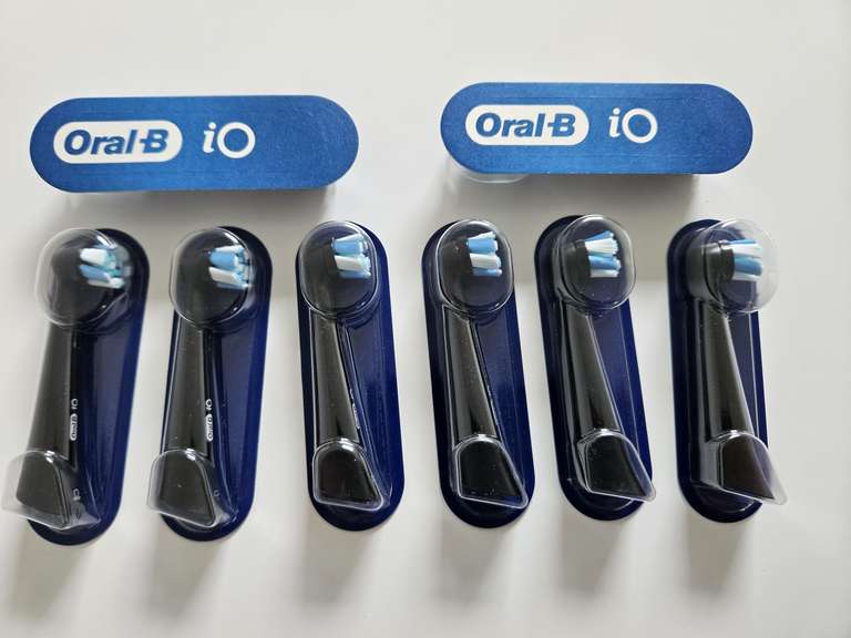 8 Stück Oral-B iO Ultimative Reinigung Aufsteckbürsten für elektrische Zahnbürste weiß oder schwarz