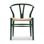Wishbone Chair (Carl Hansen CH24) von Hans Wegner in den Farben soft green, Falu (rot) und Hollyhock (gelb) [inwohn]