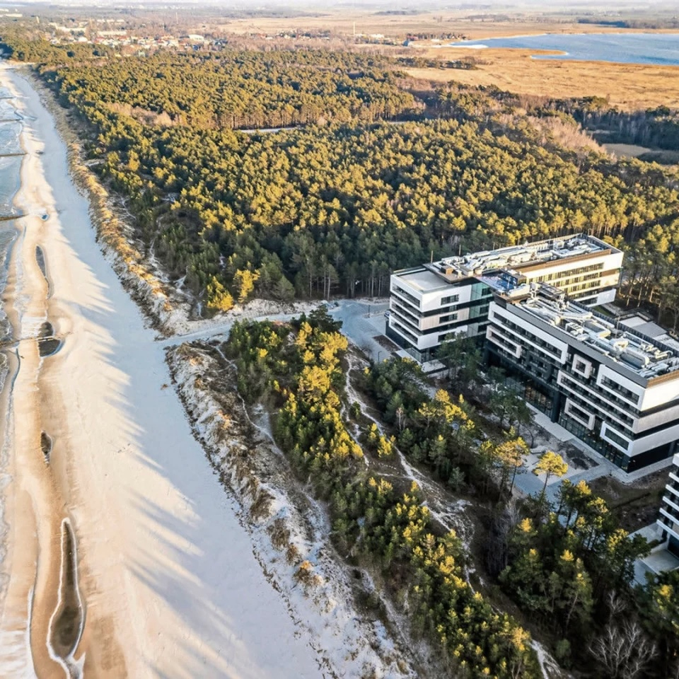 Rogowo (Polen): Übernachtung im 5* Hotel Shellter Resort & Spa an der Polnischen Ostsee inkl. Frühstück ab 86€ für 2 Personen