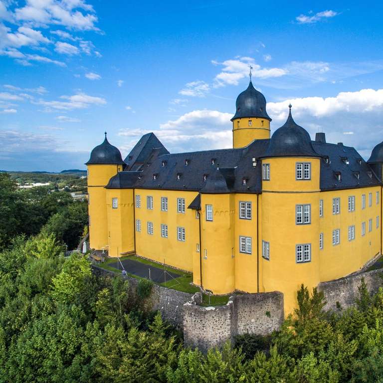 Hotel Schloss Montabaur: 2 Nächte inkl. Halbpension & Wellness | Komfort-Doppelzimmer 278€ für 2 Personen bis April
