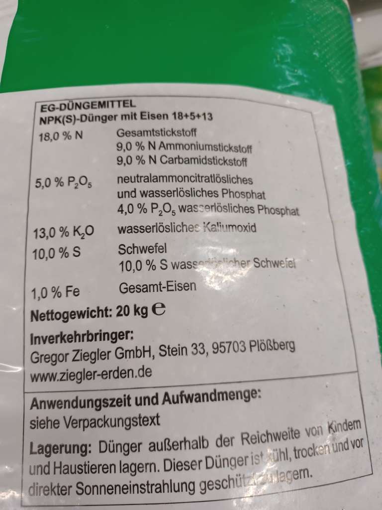 Bauhaus Hanau/ Hessen: 20kg Rasendünger ( ca.40 Sack) zum Top Preis ,Kilopreis: 75Cent, mit 18%N