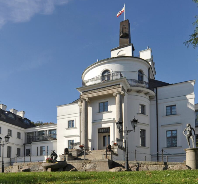 Schlosshotel Burg Schlitz in Hohen Demzin, ab 2 Übernachtungen inkl. Frühstück ab 120 € p. P. | Wellness | Sauna | Mecklenburg Vorpommern