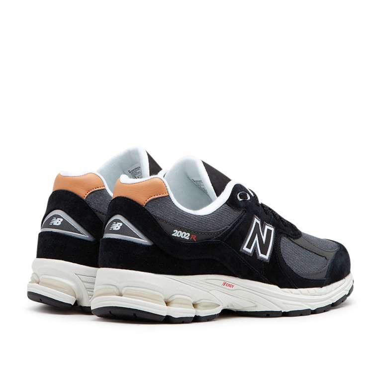 20% auf fast alles bei Allike (Nike, Adidas, North Face usw...) - z.b. New Balance 2002REB