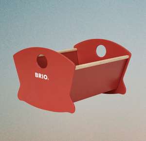 Heute ist der "Tag des Wiegens": BRIO Puppenwiege Holz rot | für eine 30 cm kleine Puppe | ab 18 Monaten