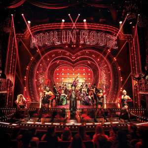 Moulin Rouge Musical & Übernachtung ab 144,70€ für 2 Personen z.B. im Tante ALMA's Hotel Lasthaus am Ring