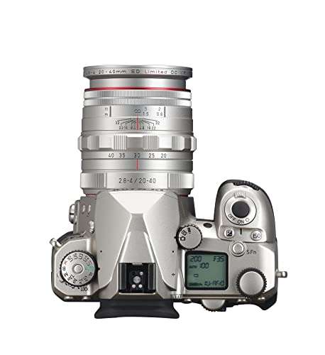 PENTAX K-3 Mark III Systemkamera inkl. HD DA 20-40mm F2,8-4 WR Objektiv